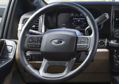 2023 Ford Super Duty chassis cab - cockpit
